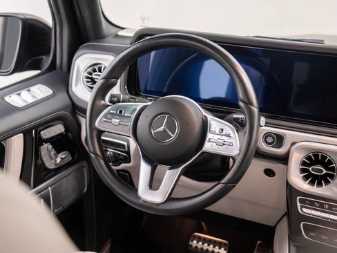 Used 2023 Mercedes-Benz G 550 image 12