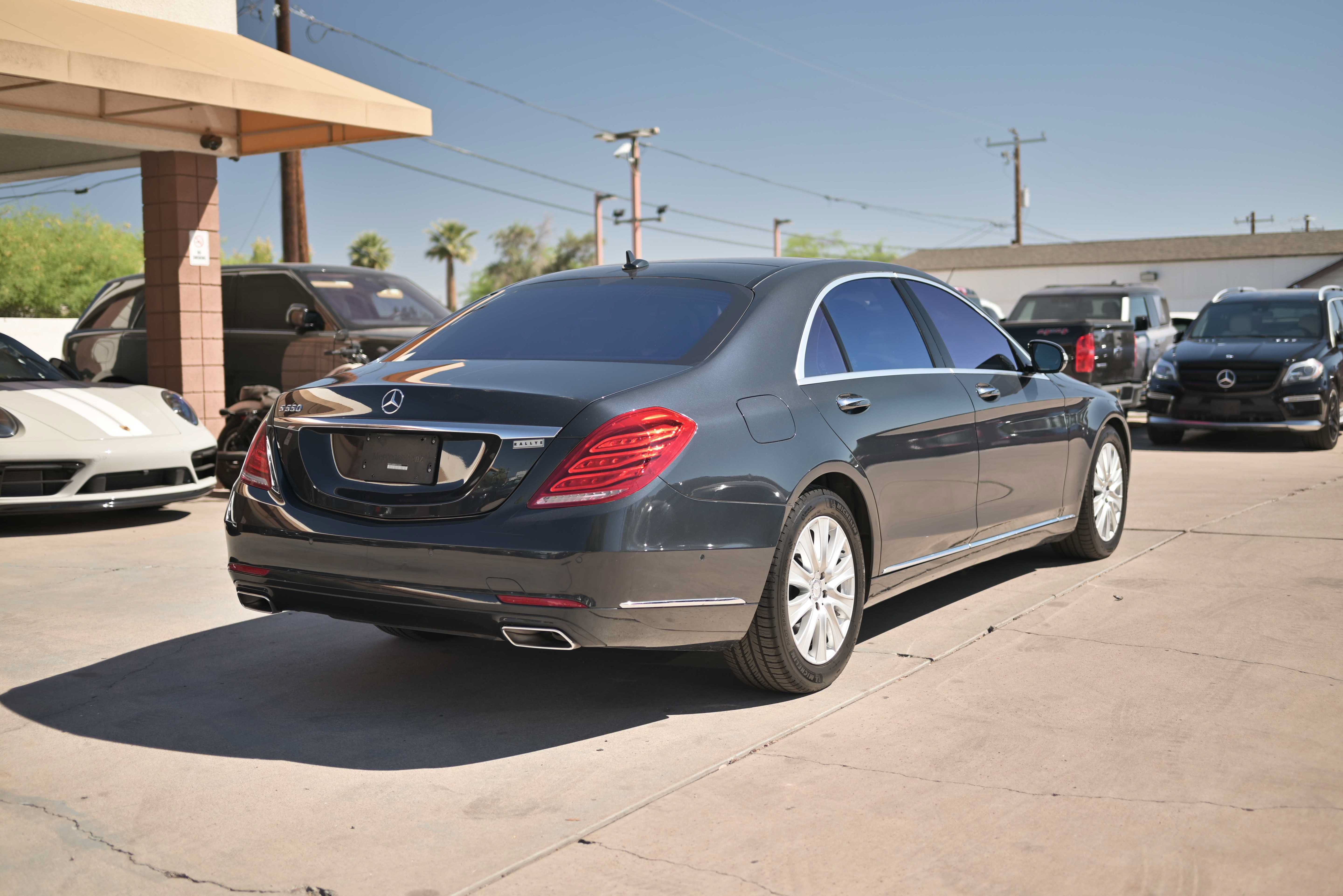 Used 2015 Mercedes-Benz S 550 4MATIC Sedan image 4