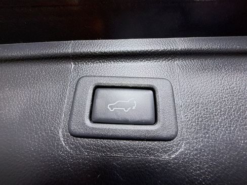 Used 2018 Subaru Outback 2.5i Premium AWD/4WD image 40