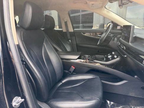 Used 2023 Lincoln Nautilus AWD w/ Premium Package image 14