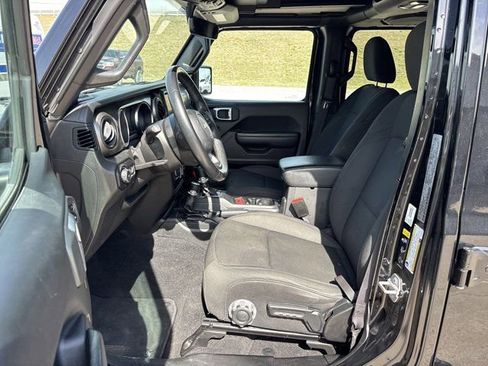 Used 2021 Jeep Wrangler Unlimited Willys image 15