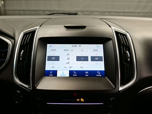 Used 2019 Ford Edge ST w/ Convenience Package image 21