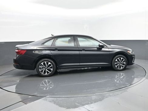 Used 2025 Volkswagen Jetta S FWD image 4