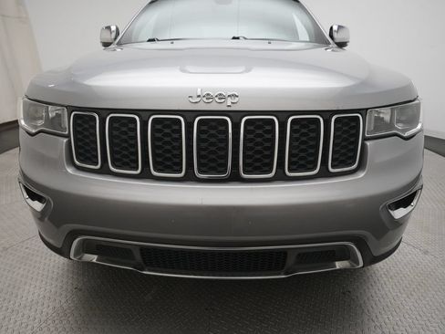 Used 2017 Jeep Grand Cherokee Limited AWD/4WD image 22