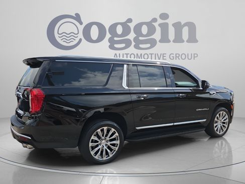 Certified 2024 GMC Yukon XL Denali w/ Advanced Technology Package AWD/4WD image 5