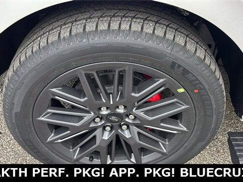 New 2025 Ford Expedition Max Platinum w/ Stealth Performance Package image 33