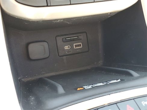 Used 2021 GMC Acadia Denali w/ Denali Ultimate Package image 27