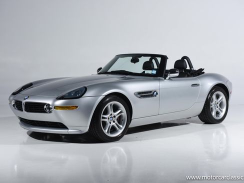 Used 2001 BMW Z8 image 4