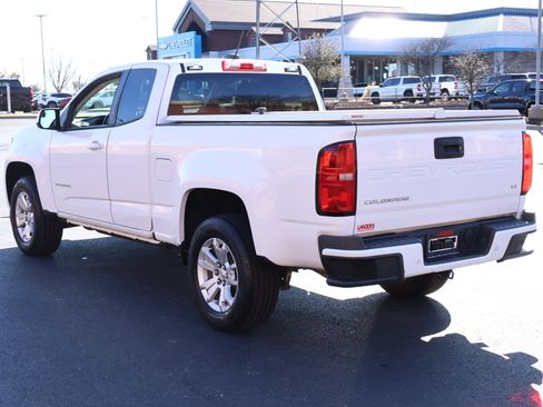 Used 2022 Chevrolet Colorado LT w/ Fleet Safety Package image 5
