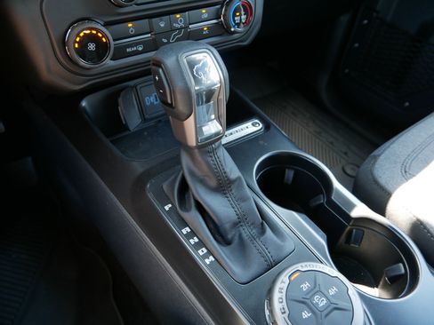 Used 2026 Ford Bronco Outer Banks AWD/4WD image 57