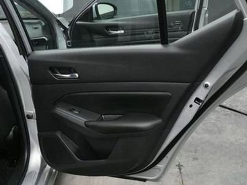 Used 2021 Nissan Altima 2.5 S image 14