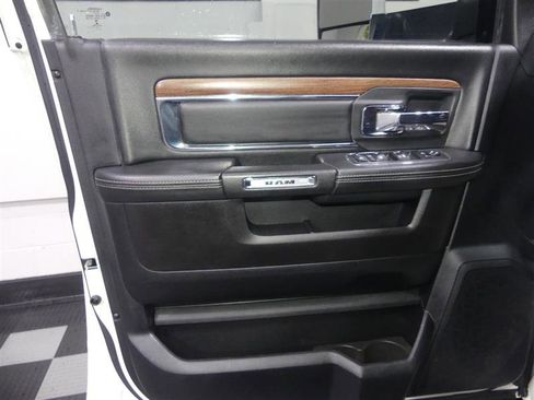 Used 2018 RAM 2500 Laramie w/ Snow Chief Group image 16