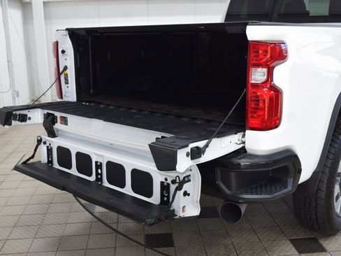 Used 2024 Chevrolet Silverado 2500 Custom w/ Custom Value Package image 24