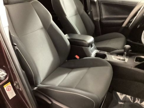 Used 2017 Toyota RAV4 XLE w/ Plus Extra Value Package FWD image 21