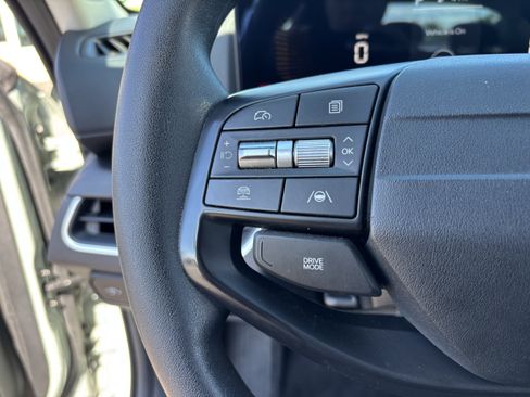 Used 2025 Kia K4 FWD image 25