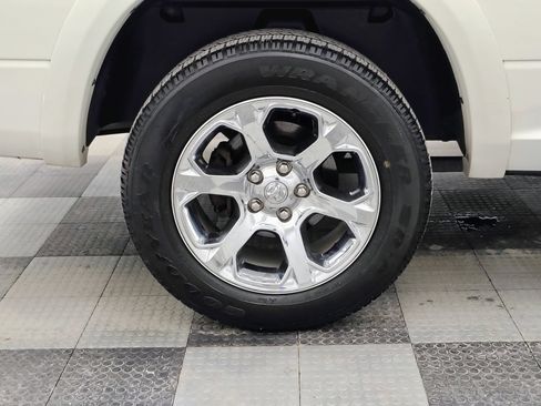 Used 2018 RAM 1500 Laramie w/ Convenience Group image 14