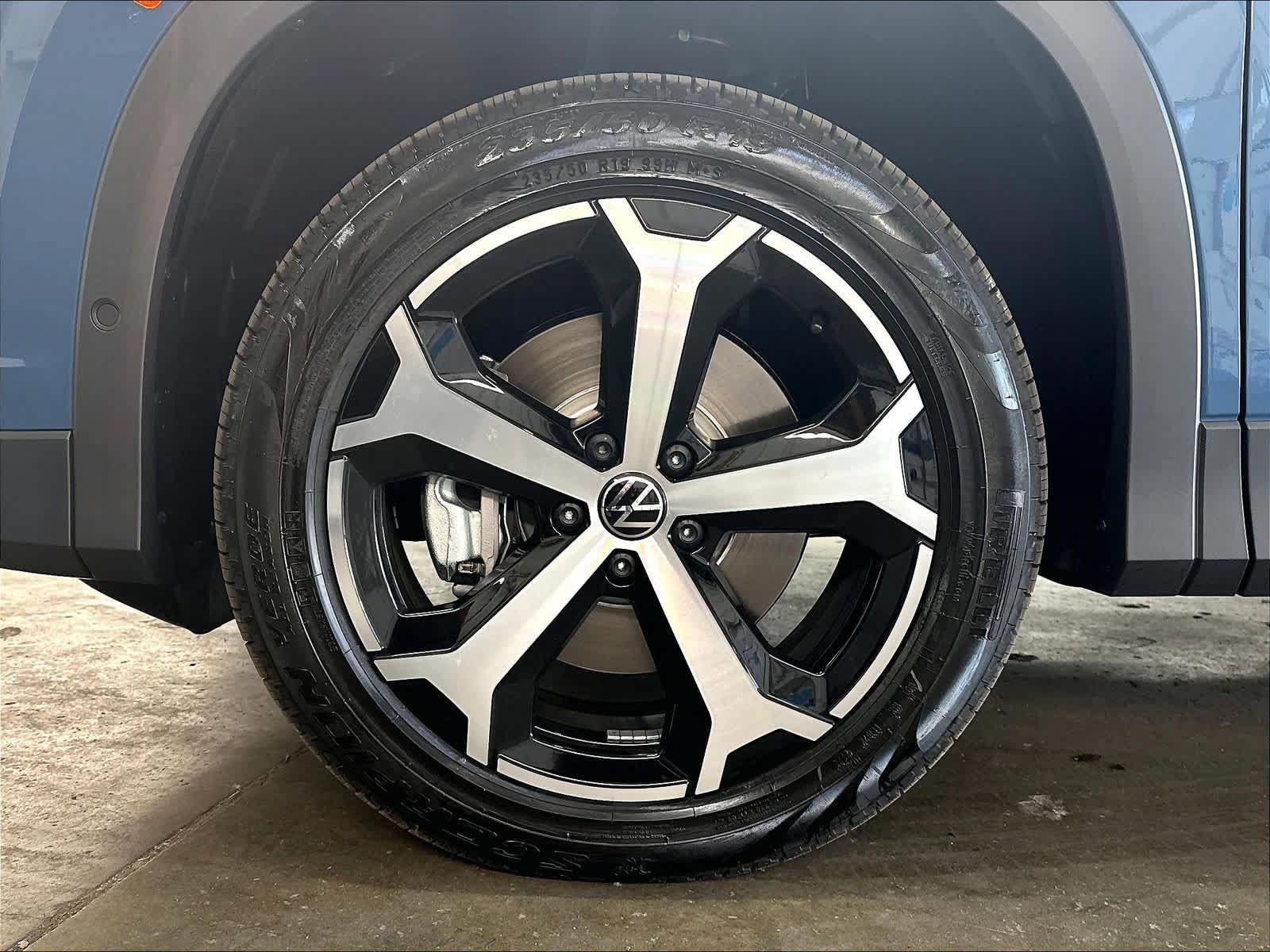 New 2026 Volkswagen Tiguan SE AWD/4WD image 13