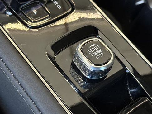 Used 2026 Volvo XC90 B5 Plus w/ Protection Package Premier image 24