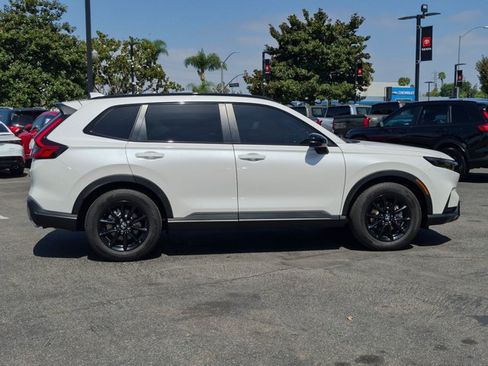 Used 2026 Honda CR-V Sport image 4