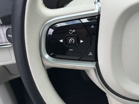 Certified 2023 Volvo XC90 B6 Core image 53