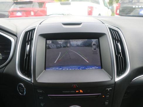 Used 2019 Ford Edge Titanium AWD/4WD image 33