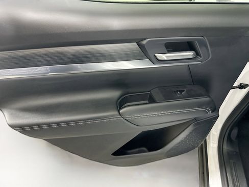 Used 2025 GMC Terrain Elevation image 25