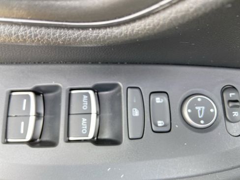 Used 2024 Honda HR-V Sport image 32