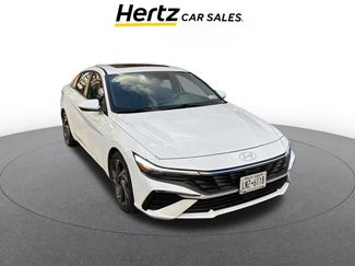 Used 2025 Hyundai Elantra SEL video 1
