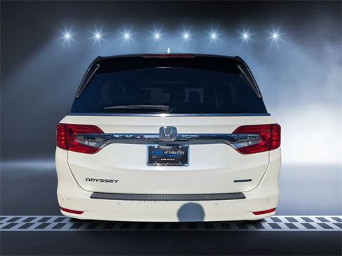 Used 2019 Honda Odyssey Touring image 4