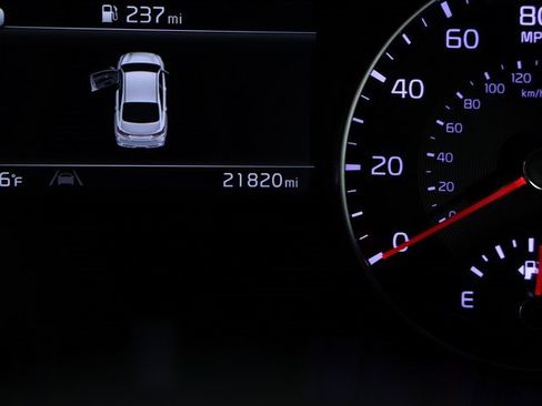 Certified 2024 Kia Forte GT-Line w/ GT-Line Premium Package image 25