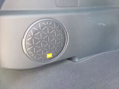 Certified 2025 Toyota RAV4 XSE AWD/4WD image 35