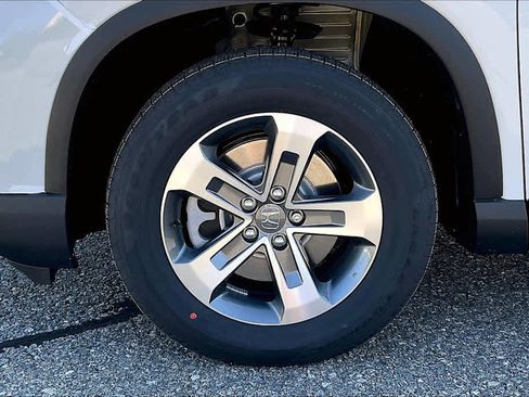 New 2025 Honda Pilot EX-L image 8