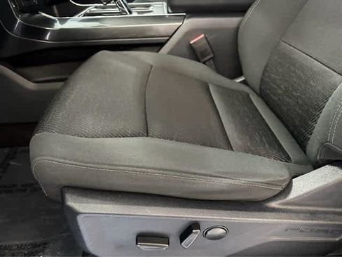 Used 2023 Ford F150 XLT image 9
