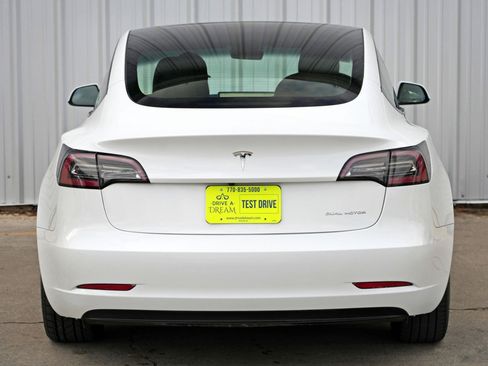 Used 2022 Tesla Model 3 Long Range image 50