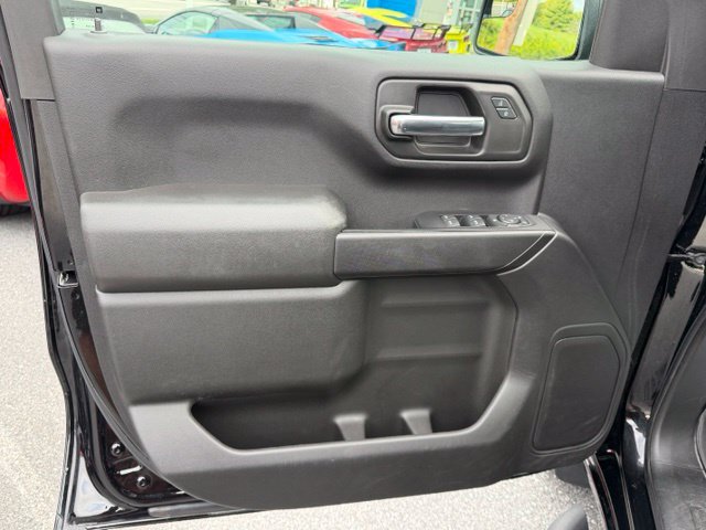 Certified 2024 Chevrolet Silverado 1500 Custom w/ Turbomax Blackout Package AWD/4WD image 25