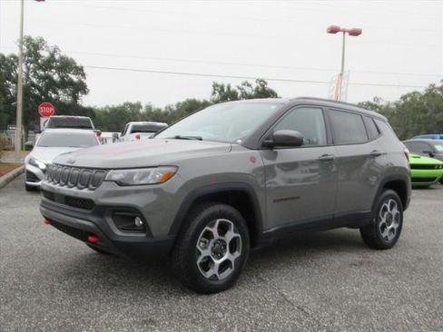 Used 2022 Jeep Compass Trailhawk w/ Trailer Tow Group image 3