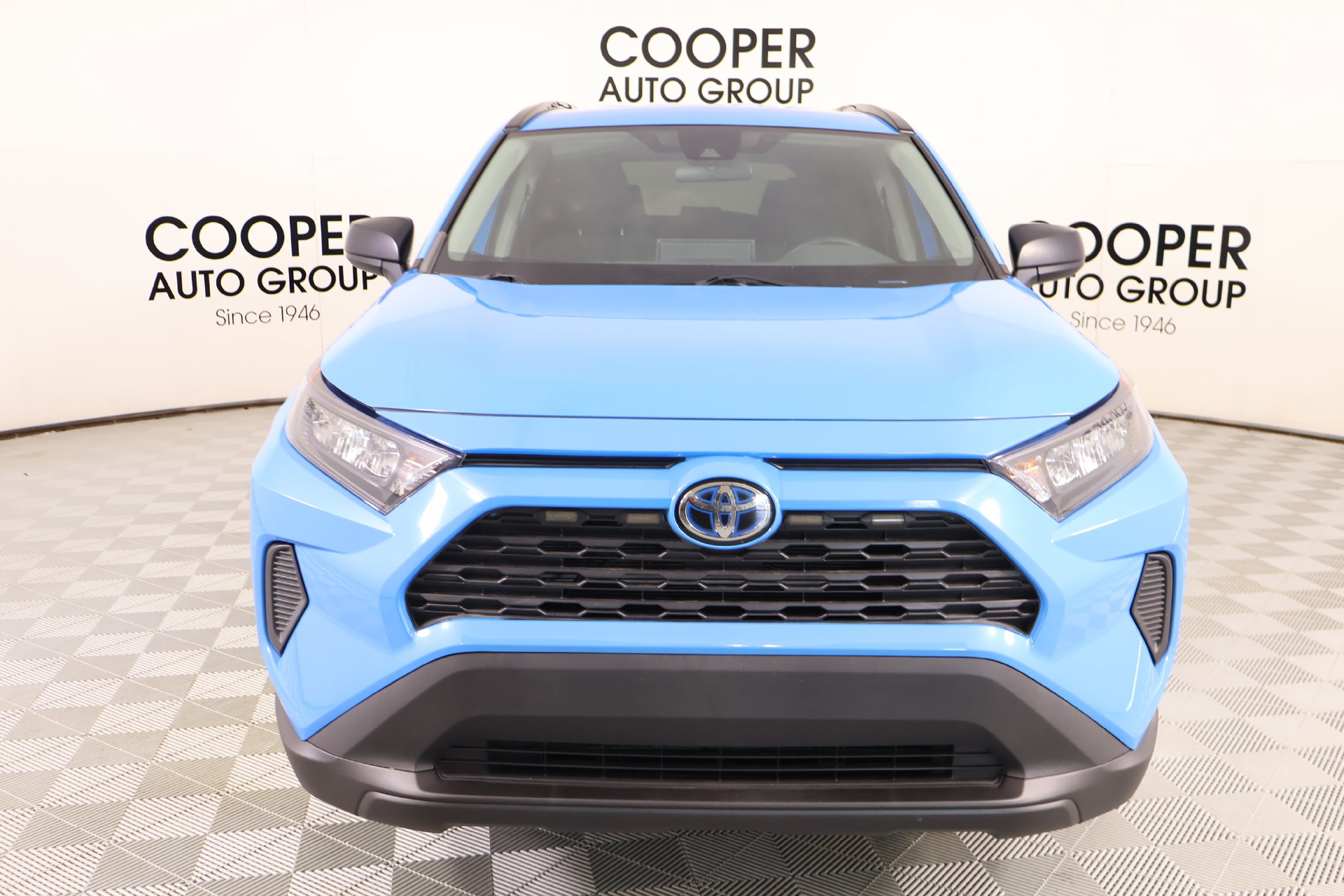 Used 2021 Toyota RAV4 LE AWD/4WD image 8