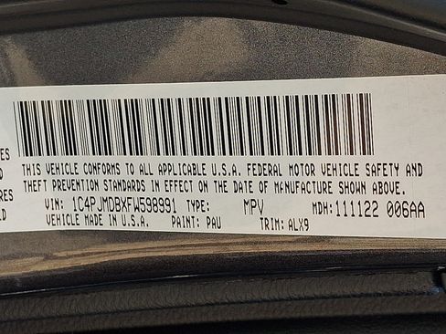 Used 2015 Jeep Cherokee Limited AWD/4WD image 29