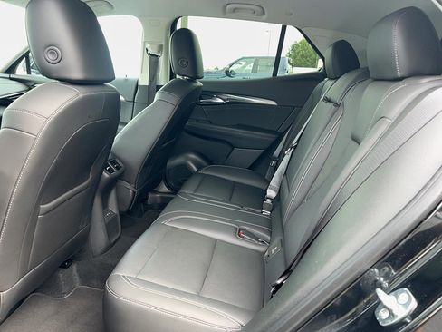 Used 2024 Buick Envision Preferred AWD/4WD image 27