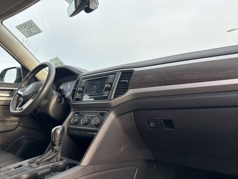 Used 2022 Volkswagen Atlas SE image 17