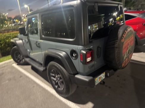 Used 2024 Jeep Wrangler Sport S image 5