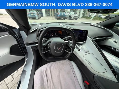 Used 2020 Chevrolet Corvette Stingray Preferred Cpe w/ 2LT Preferred Equipment Group RWD image 23