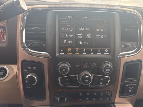 Used 2018 RAM 2500 Longhorn w/ Convenience Group image 14