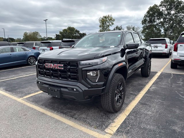 Used 2025 GMC Canyon Elevation w/ Convenience Package AWD/4WD image 2