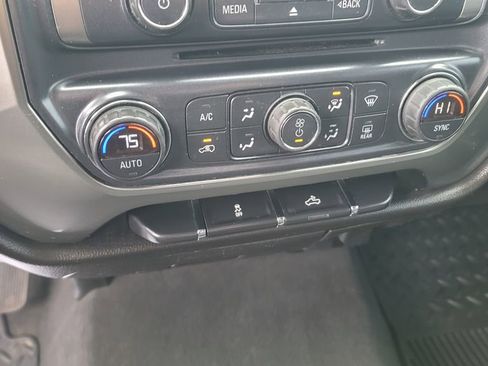 Used 2019 Chevrolet Silverado 1500 LT w/ All Star Edition AWD/4WD image 22