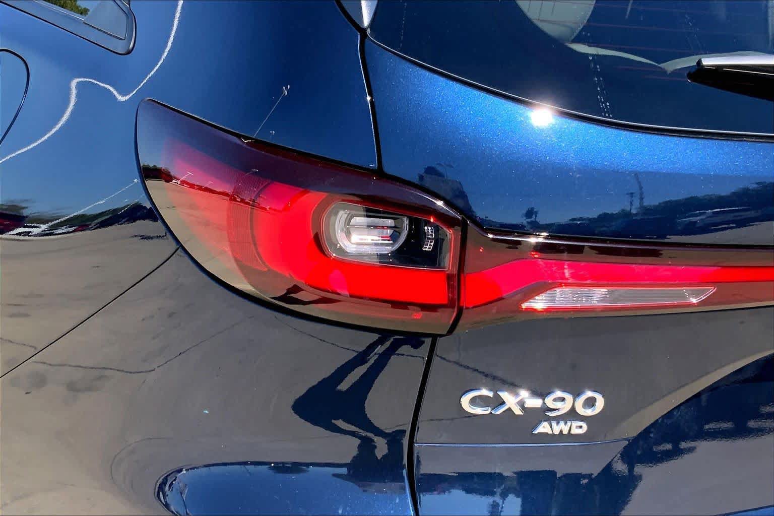 Used 2025 MAZDA CX-90 Plug-In Hybrid w/Premium Sport AWD/4WD image 27