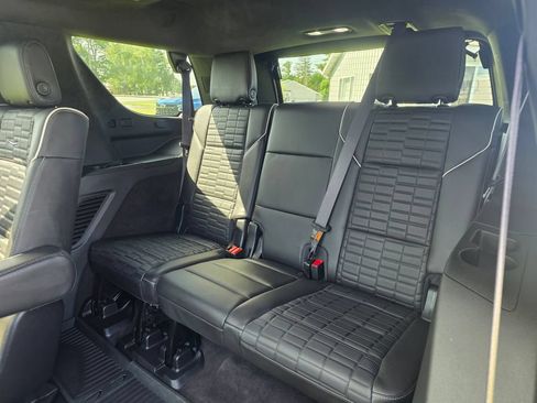 Used 2024 Cadillac Escalade Sport Platinum w/ LPO, ONYX Package AWD/4WD image 27