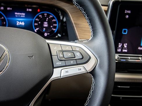 New 2026 Volkswagen Atlas SE AWD/4WD image 34