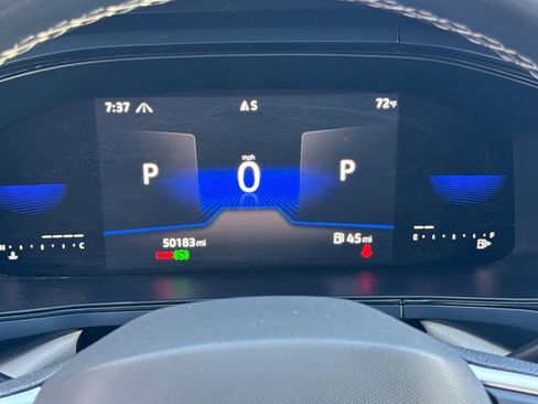 Used 2022 Volkswagen Taos SE image 24