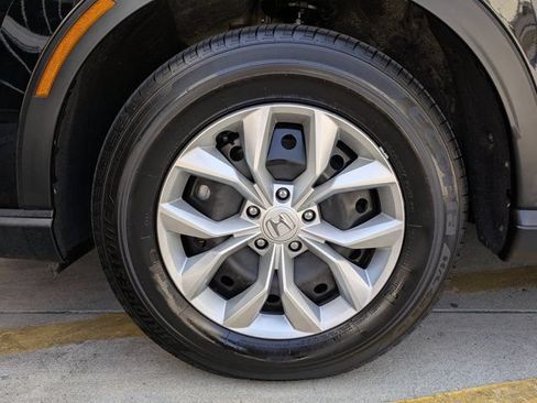 Used 2025 Honda CR-V LX image 31